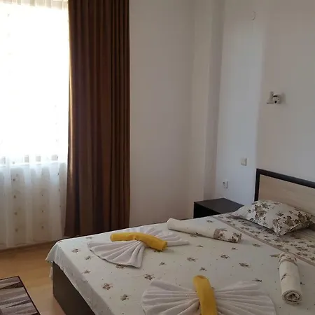 атава 招待所 索佐波尔